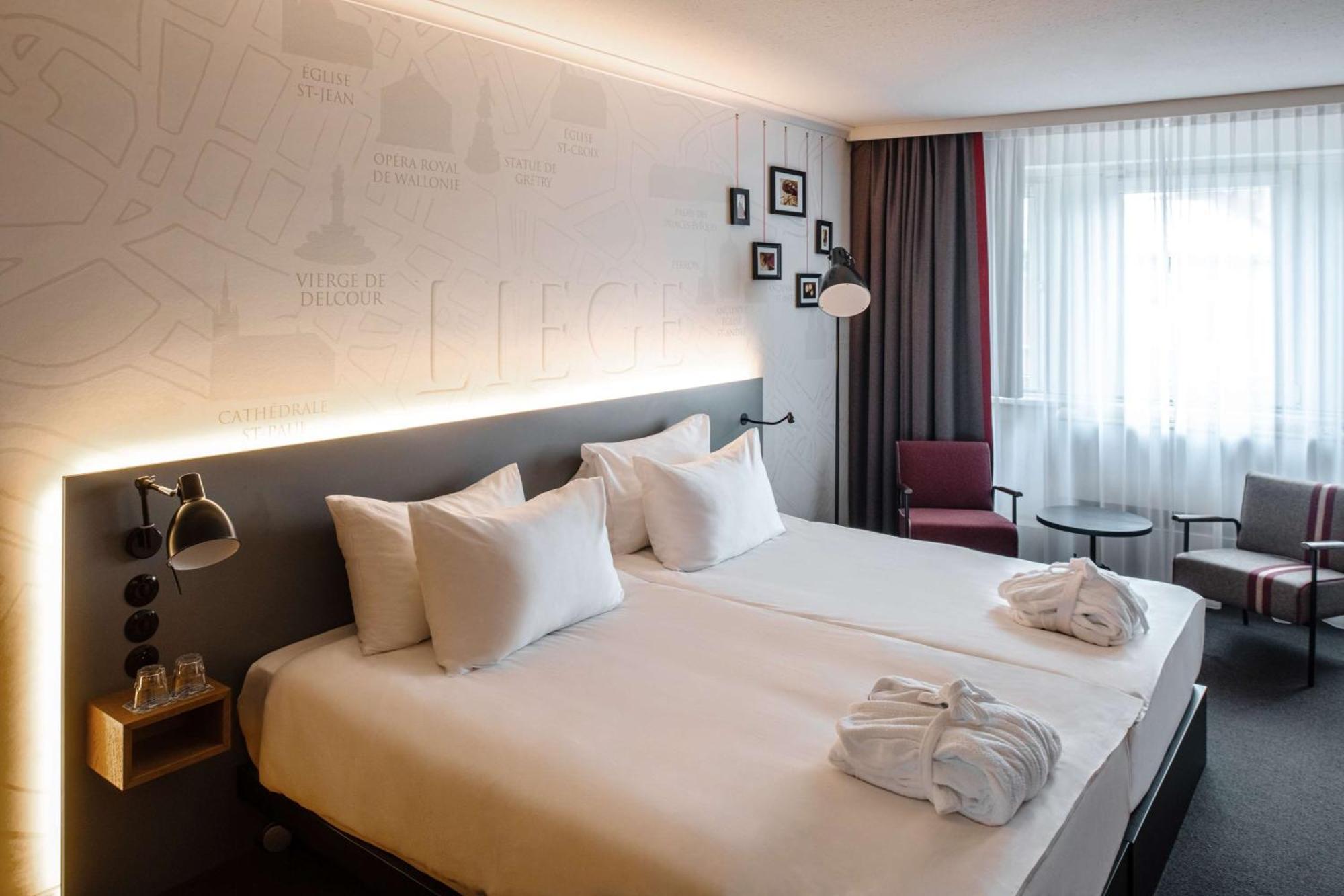 pentahotel Liège Bagian luar foto