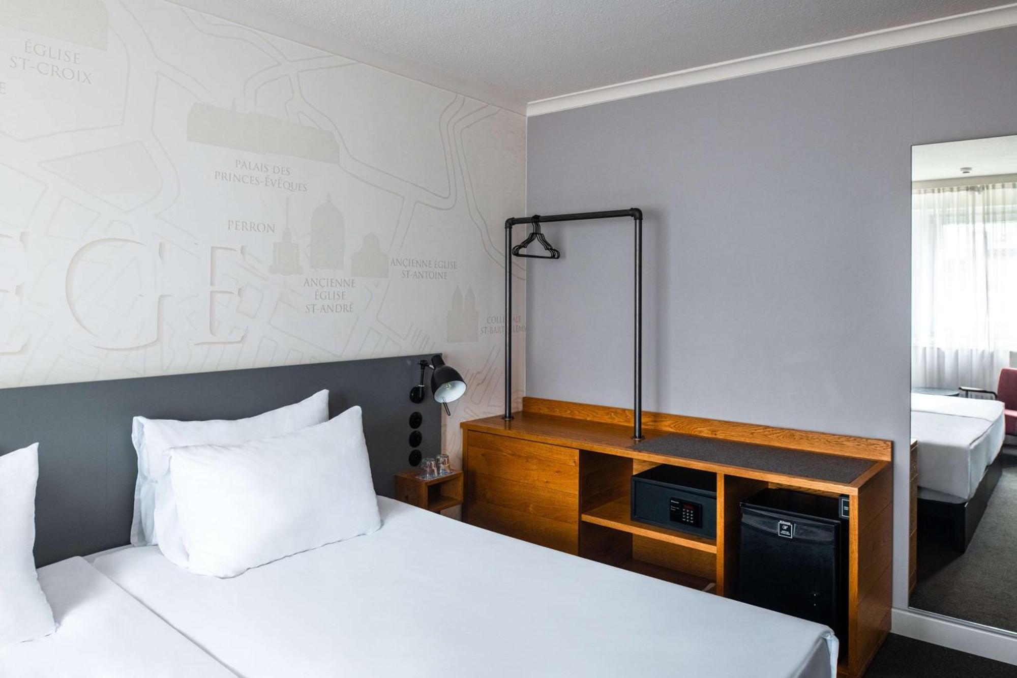 pentahotel Liège Bagian luar foto