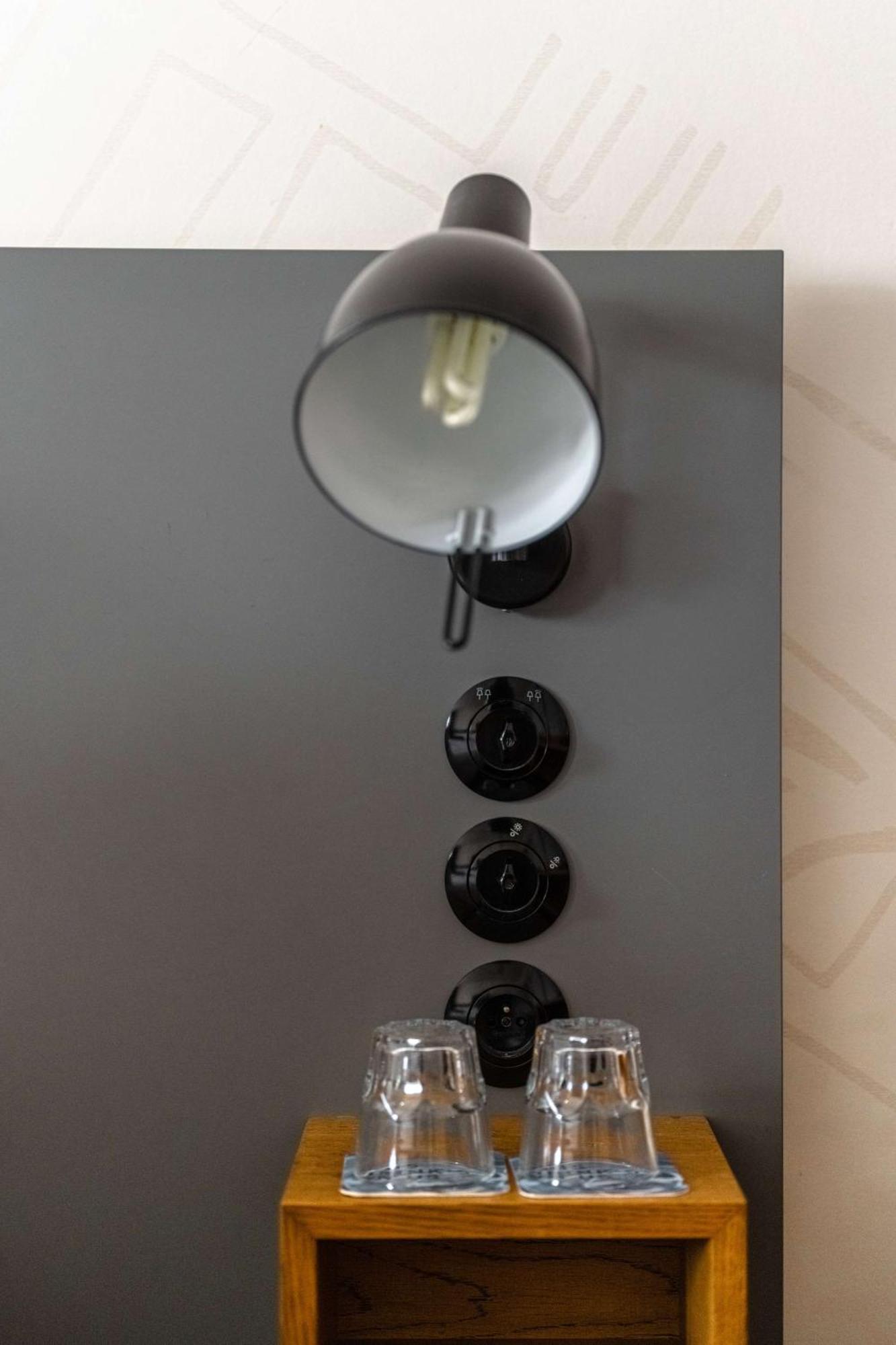 pentahotel Liège Bagian luar foto