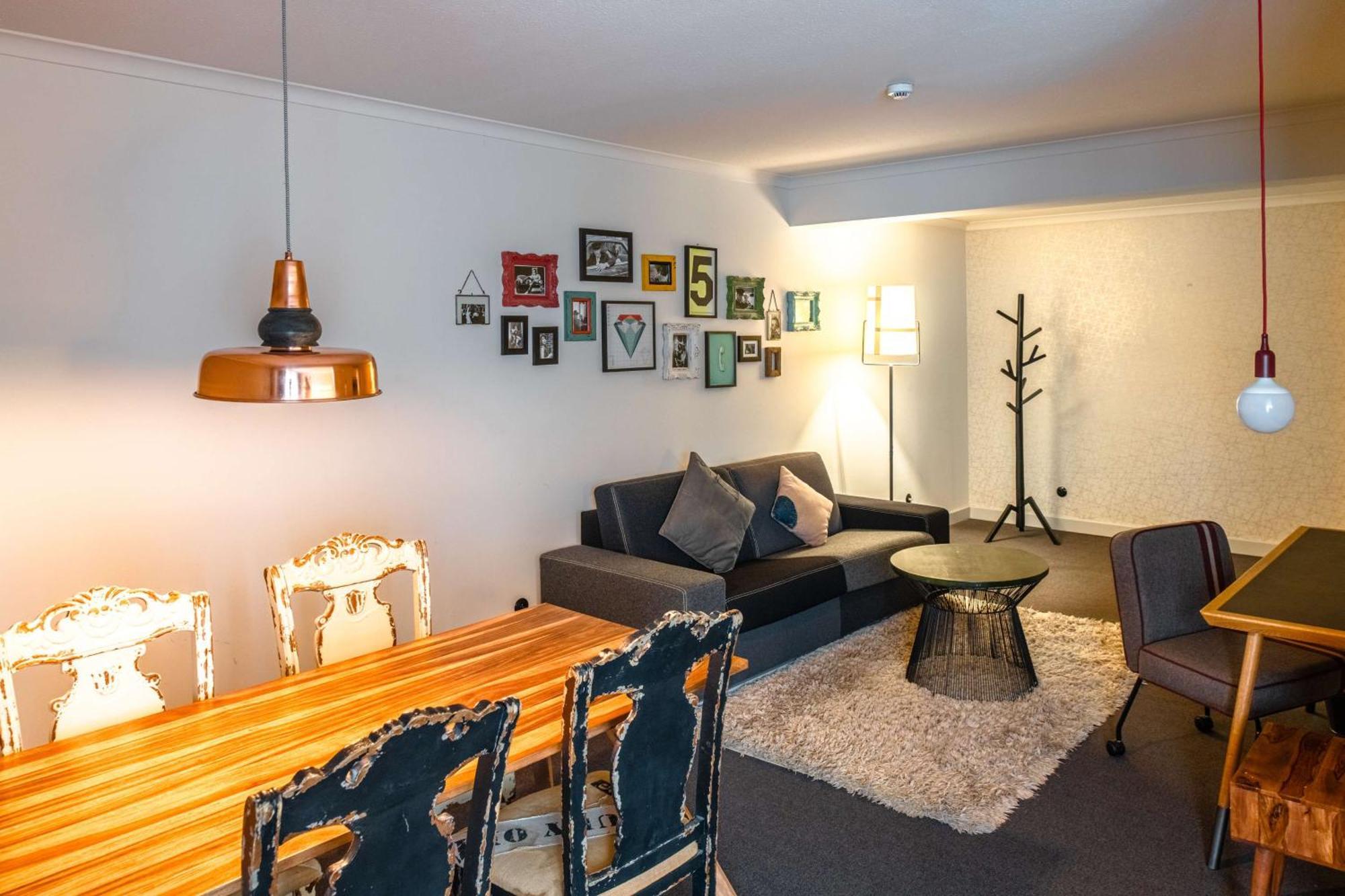 pentahotel Liège Bagian luar foto