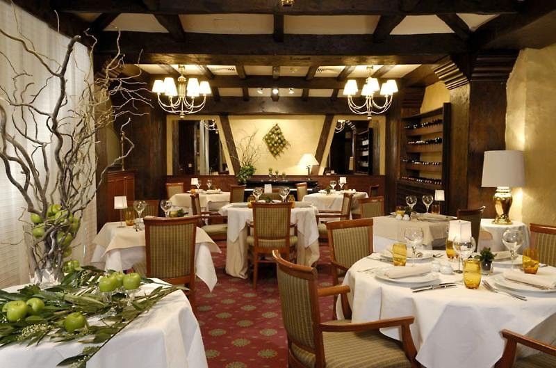 pentahotel Liège Restoran foto